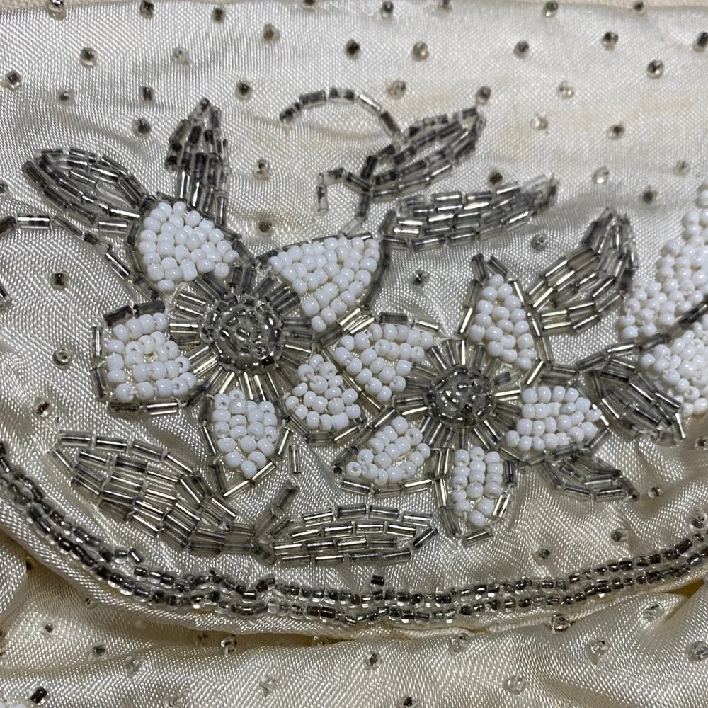 Vintage Dormar Elegant Beaded Clutch in Cream and Silver